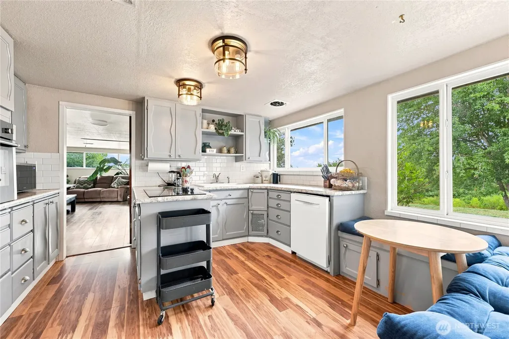 115 Yates Road Chehalis WA 98532