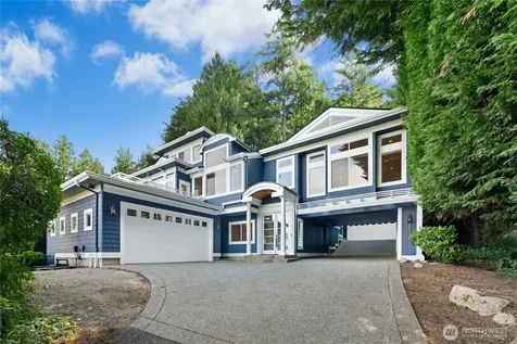 13130 Holmes Point Drive NE Kirkland WA 98034