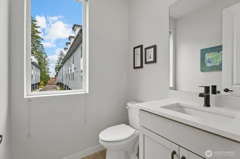 14704 Meridian Avenue N Shoreline WA 98133