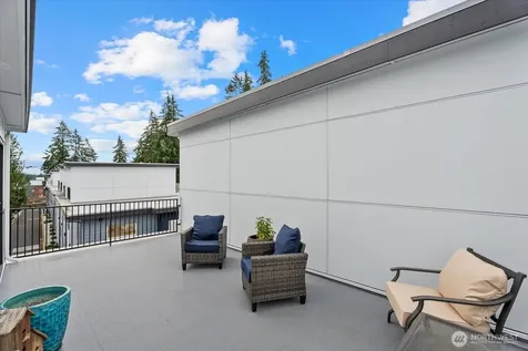 14704 Meridian Avenue N Shoreline WA 98133