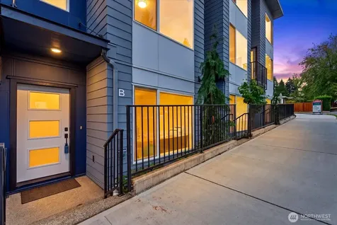 14704 Meridian Avenue N Shoreline WA 98133