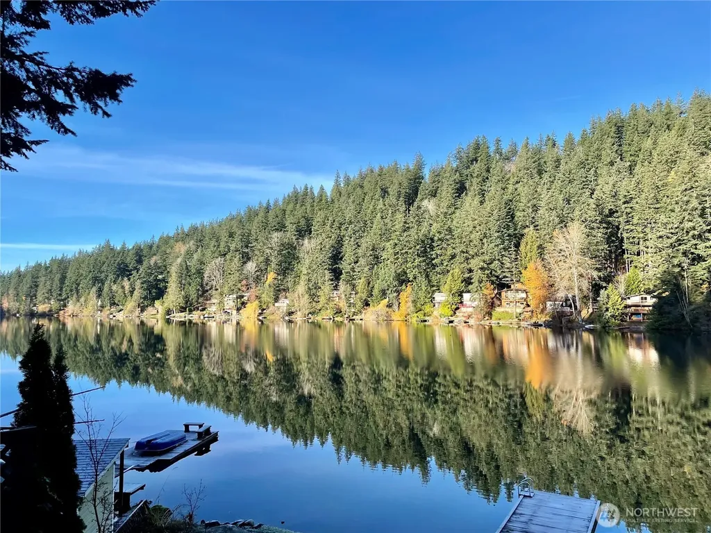 1817 Sleepy Hollow Lane Bellingham WA 98226