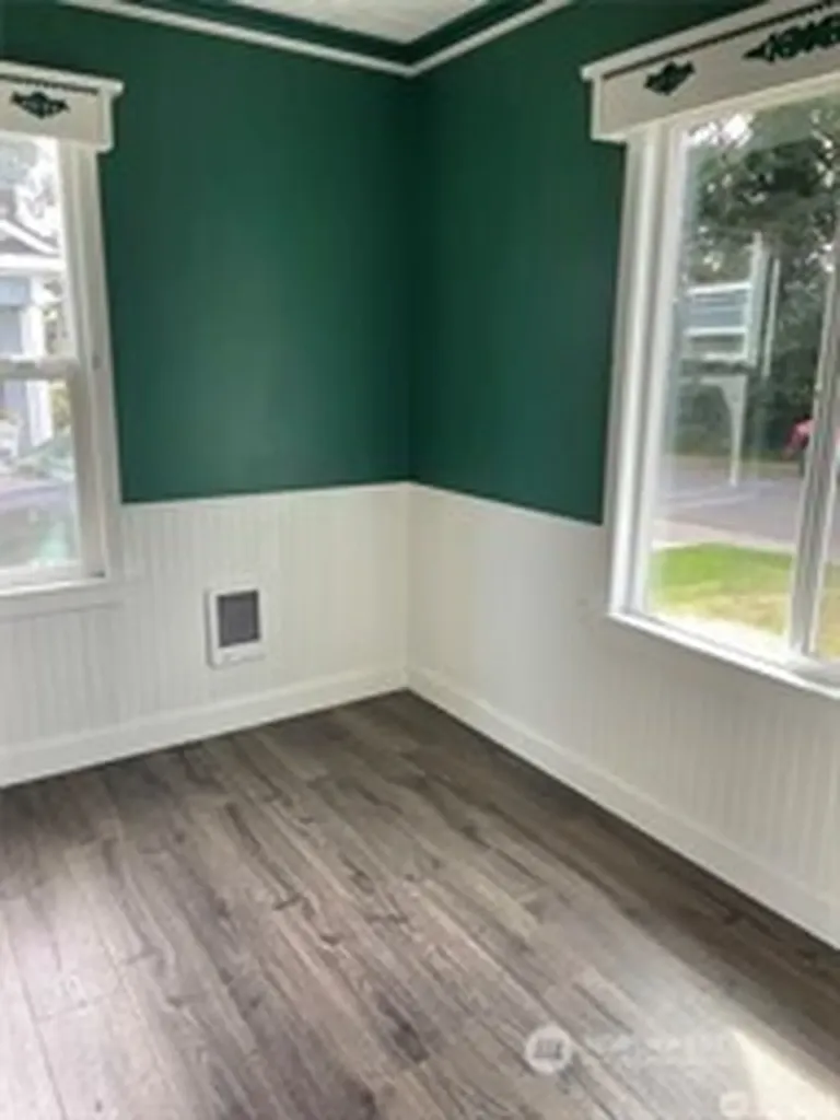 528 S 7th Montesano WA 98563