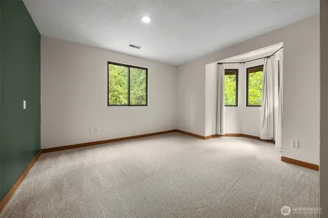 19217 SE 62nd Place Issaquah WA 98027