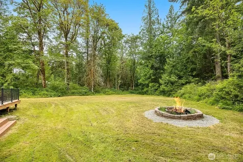 19217 SE 62nd Place Issaquah WA 98027