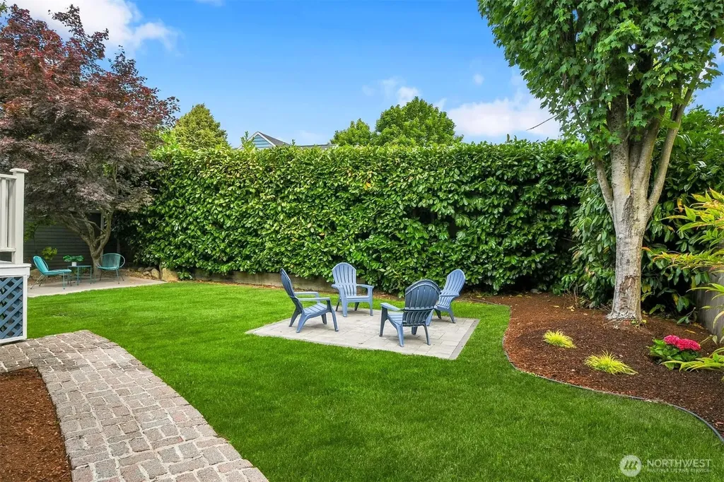 3026 NW 71st Street Seattle WA 98117