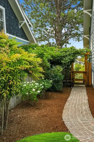 3026 NW 71st Street Seattle WA 98117
