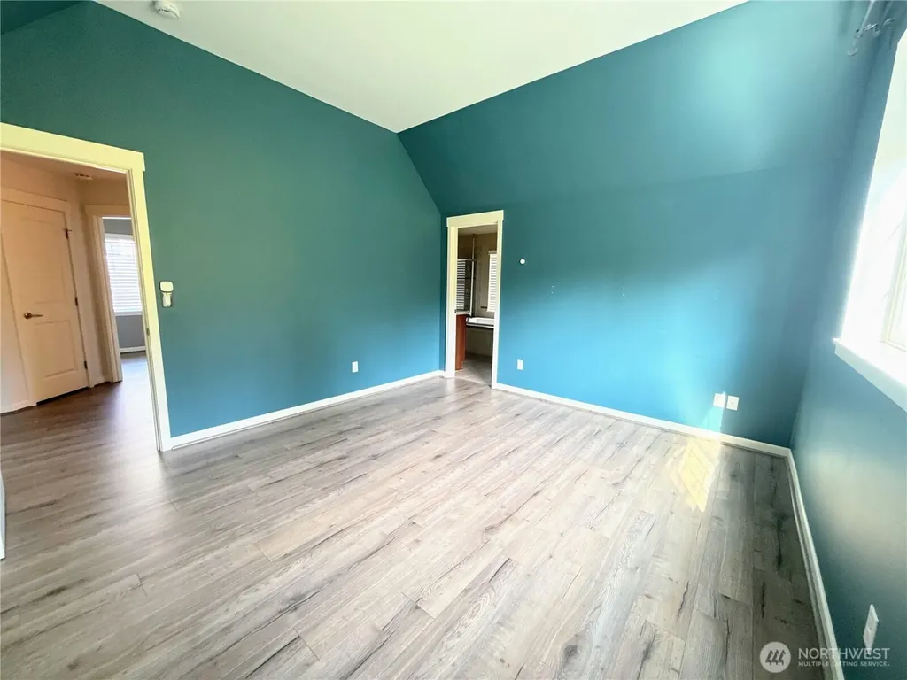 3717 219 Place SE Bothell WA 98021