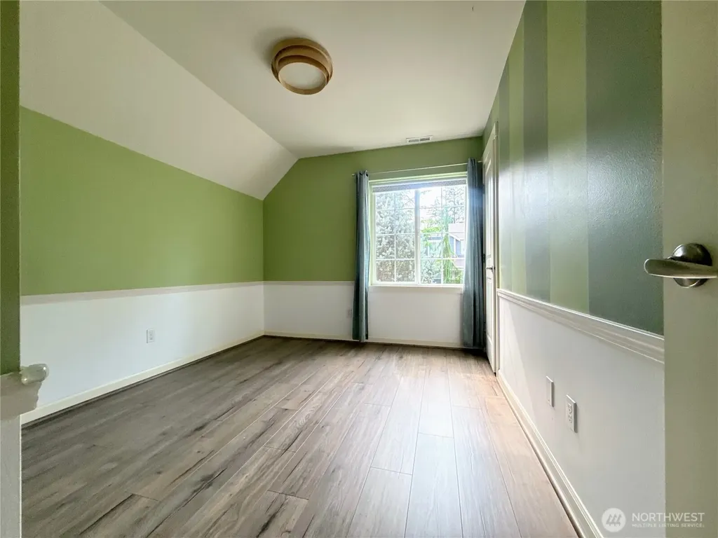 3717 219 Place SE Bothell WA 98021