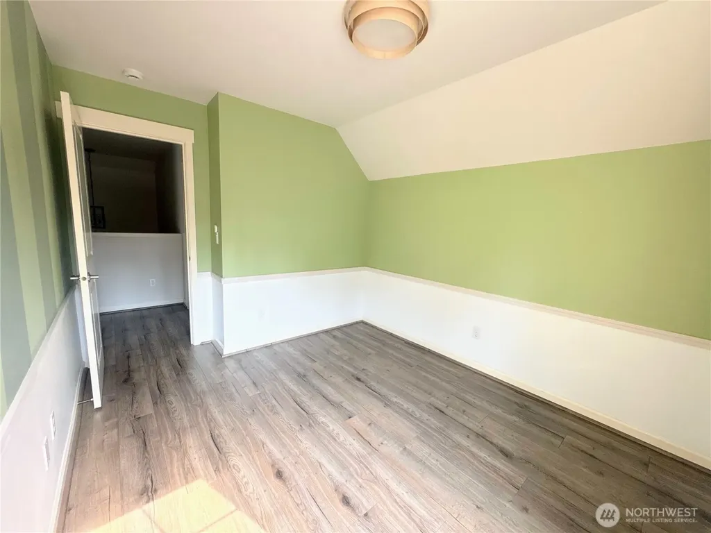 3717 219 Place SE Bothell WA 98021