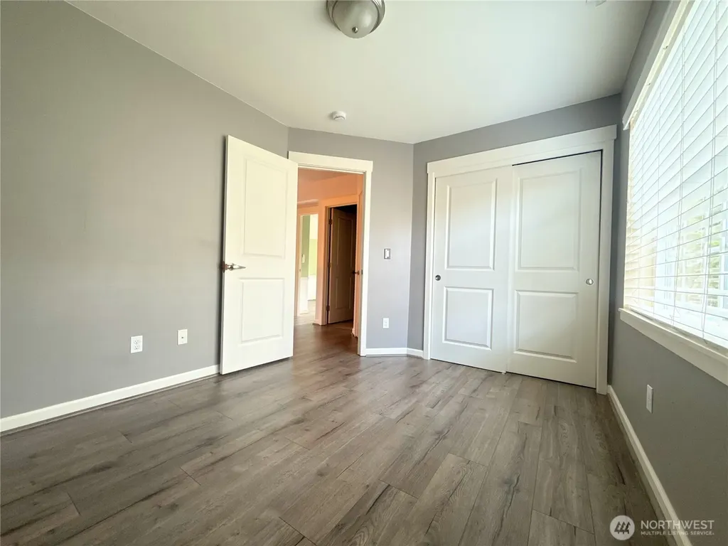 3717 219 Place SE Bothell WA 98021