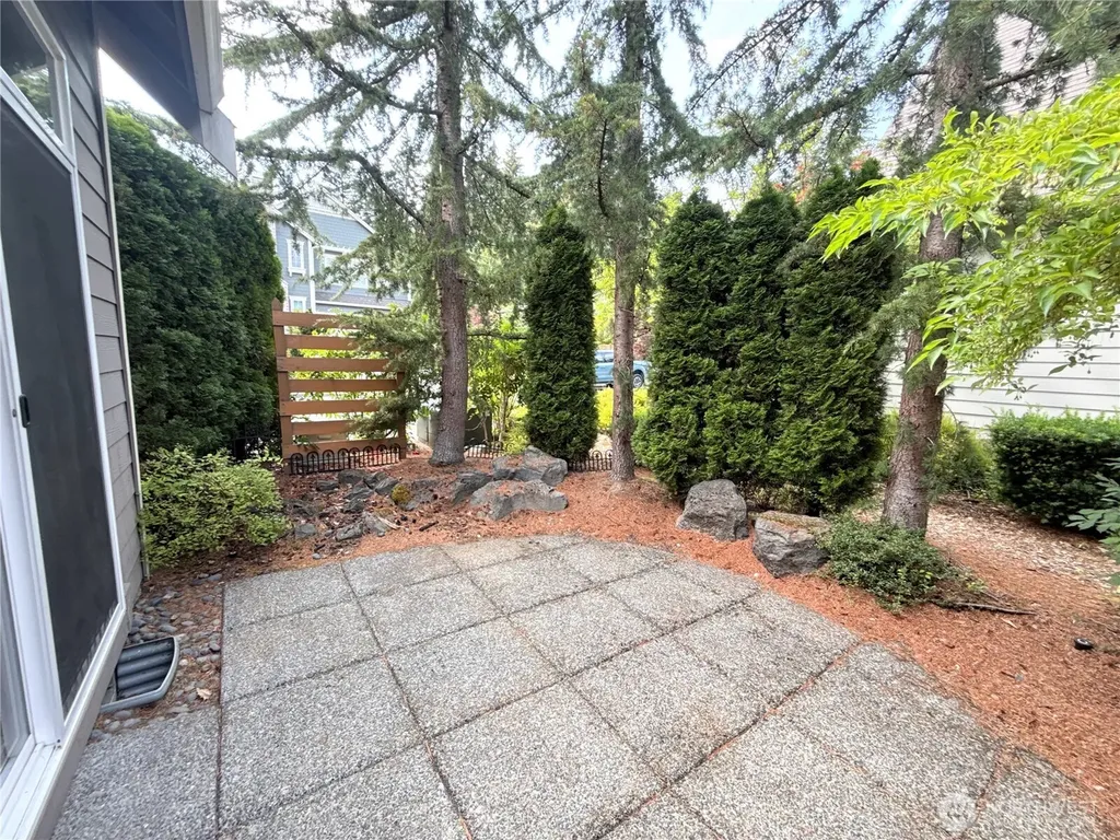 3717 219 Place SE Bothell WA 98021