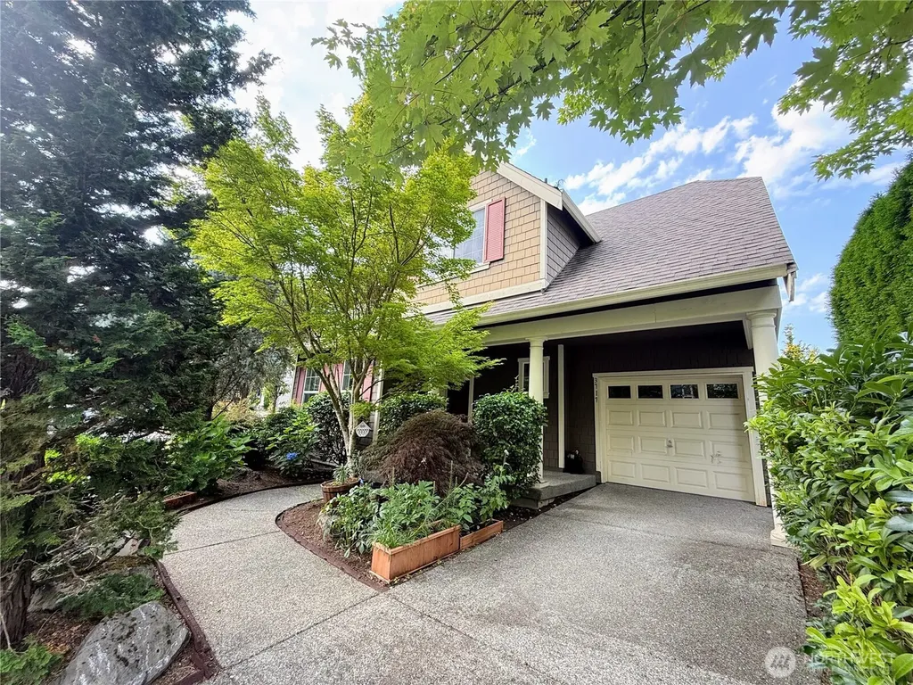 3717 219 Place SE Bothell WA 98021