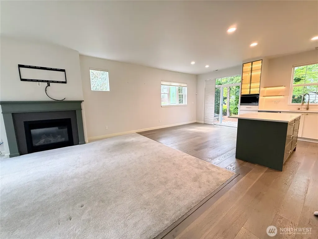 3717 219 Place SE Bothell WA 98021