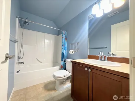 3717 219 Place SE Bothell WA 98021