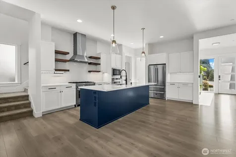 16914 1st Place S Burien WA 98148