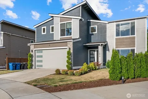 16914 1st Place S Burien WA 98148