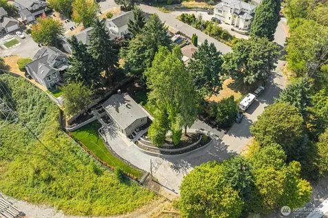 12215 SE 35 Street Bellevue WA 98006