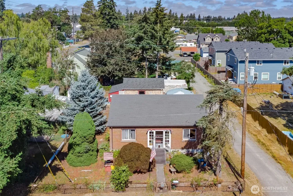 303 3rd Street NE Yelm WA 98597