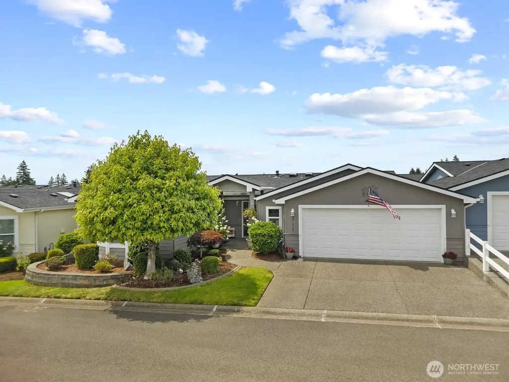 27229 217th Place SE Maple Valley WA 98038