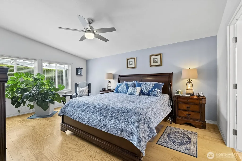 27229 217th Place SE Maple Valley WA 98038