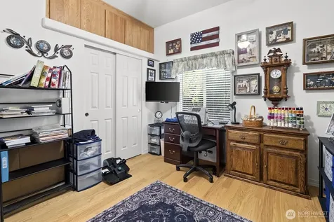 27229 217th Place SE Maple Valley WA 98038