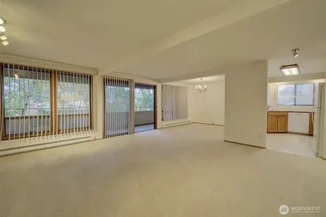 3055 80th Avenue SE Mercer Island WA 98040