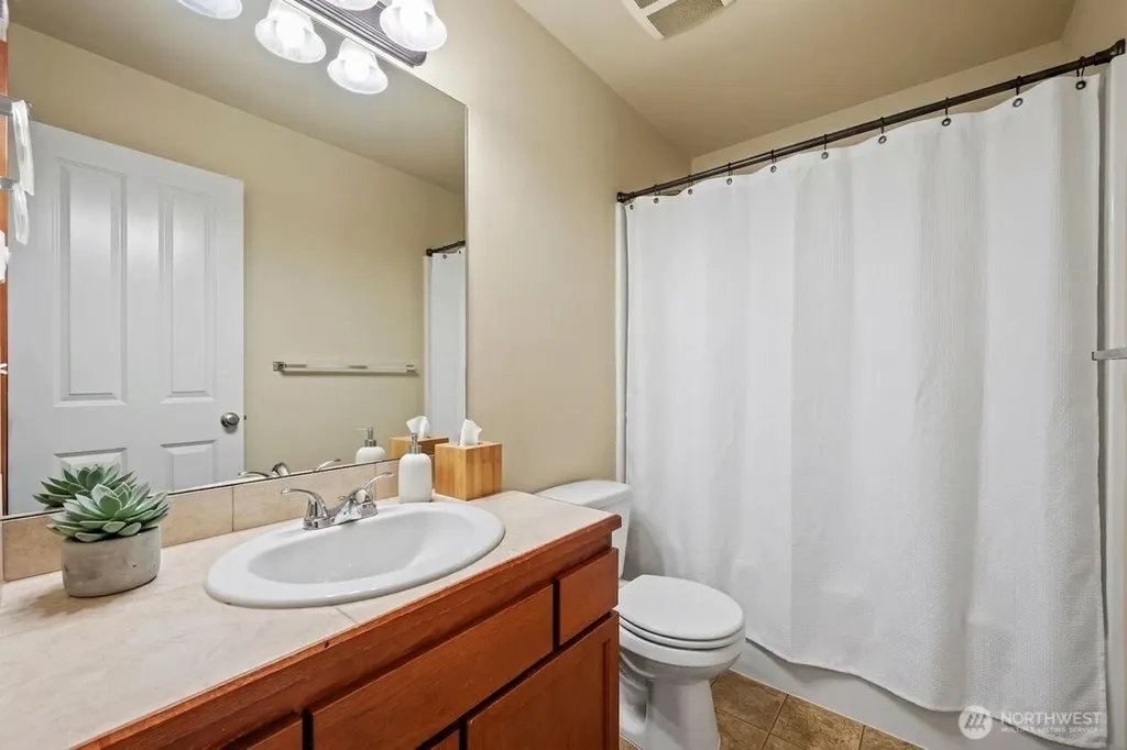 9237 11th Place NE Lake Stevens WA 98258