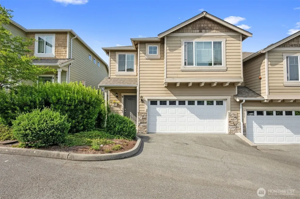 9237 11th Place NE Lake Stevens WA 98258