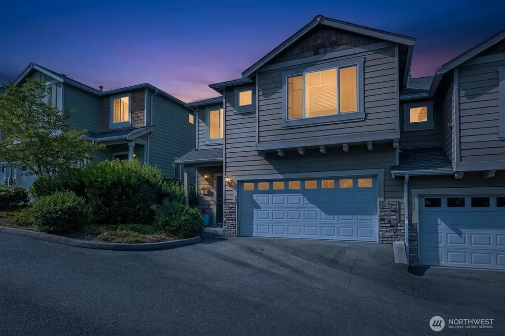9237 11th Place NE Lake Stevens WA 98258