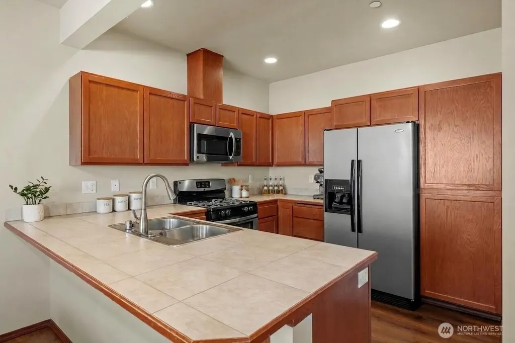 9237 11th Place NE Lake Stevens WA 98258