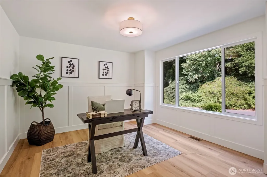 10530 NE 119th Place Kirkland WA 98034