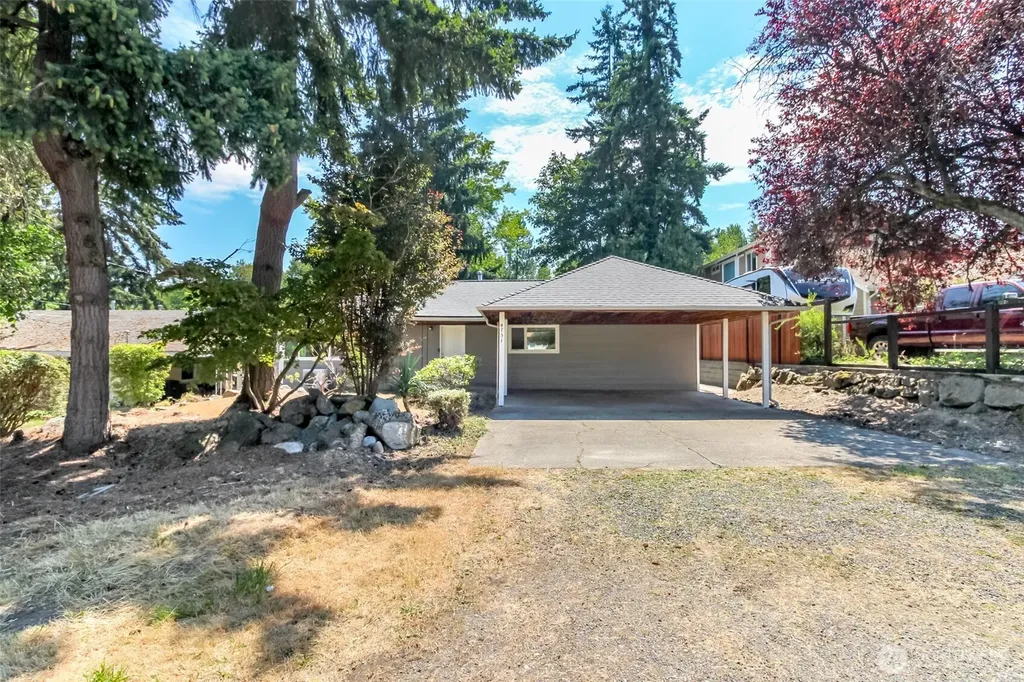 4751 S 172nd Place Seatac WA 98188