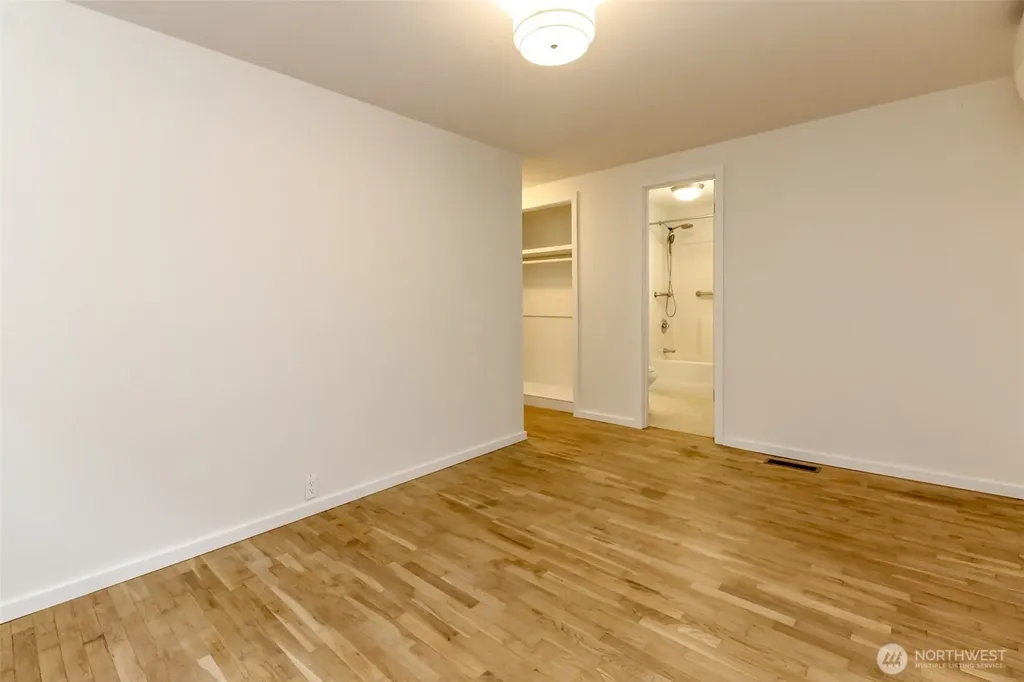4751 S 172nd Place Seatac WA 98188