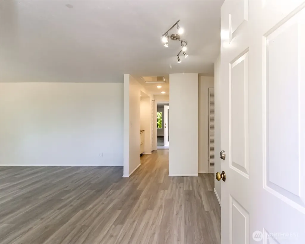 4751 S 172nd Place Seatac WA 98188