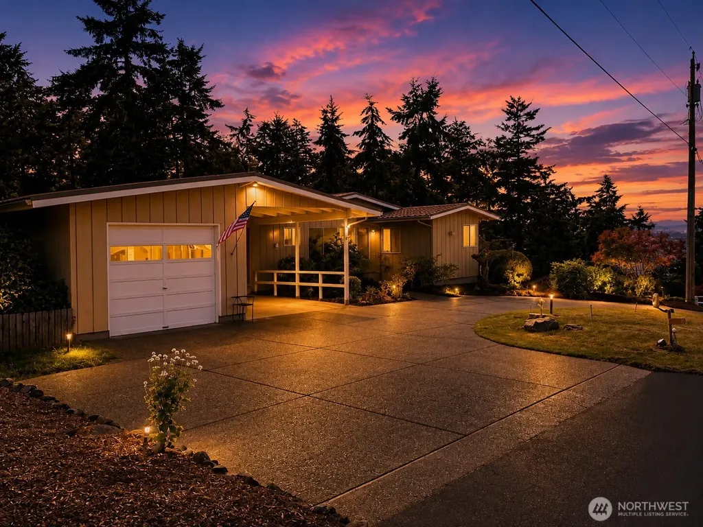 51 Victoria Loop Port Townsend WA 98368