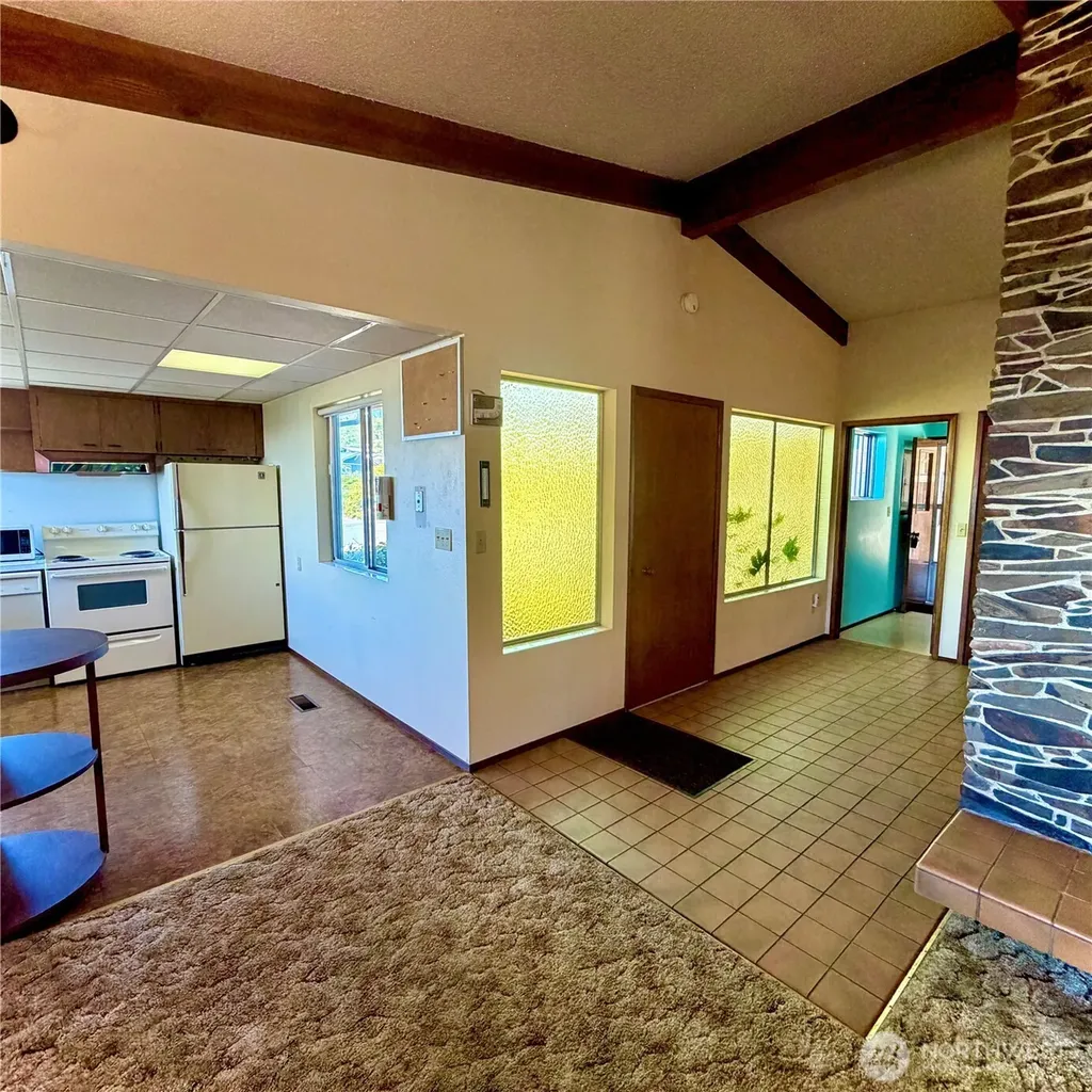 51 Victoria Loop Port Townsend WA 98368