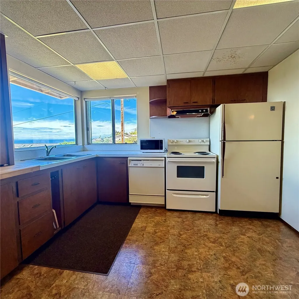 51 Victoria Loop Port Townsend WA 98368