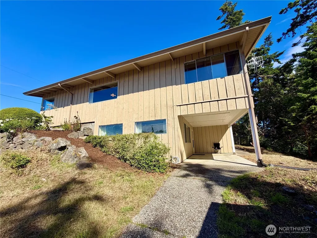 51 Victoria Loop Port Townsend WA 98368
