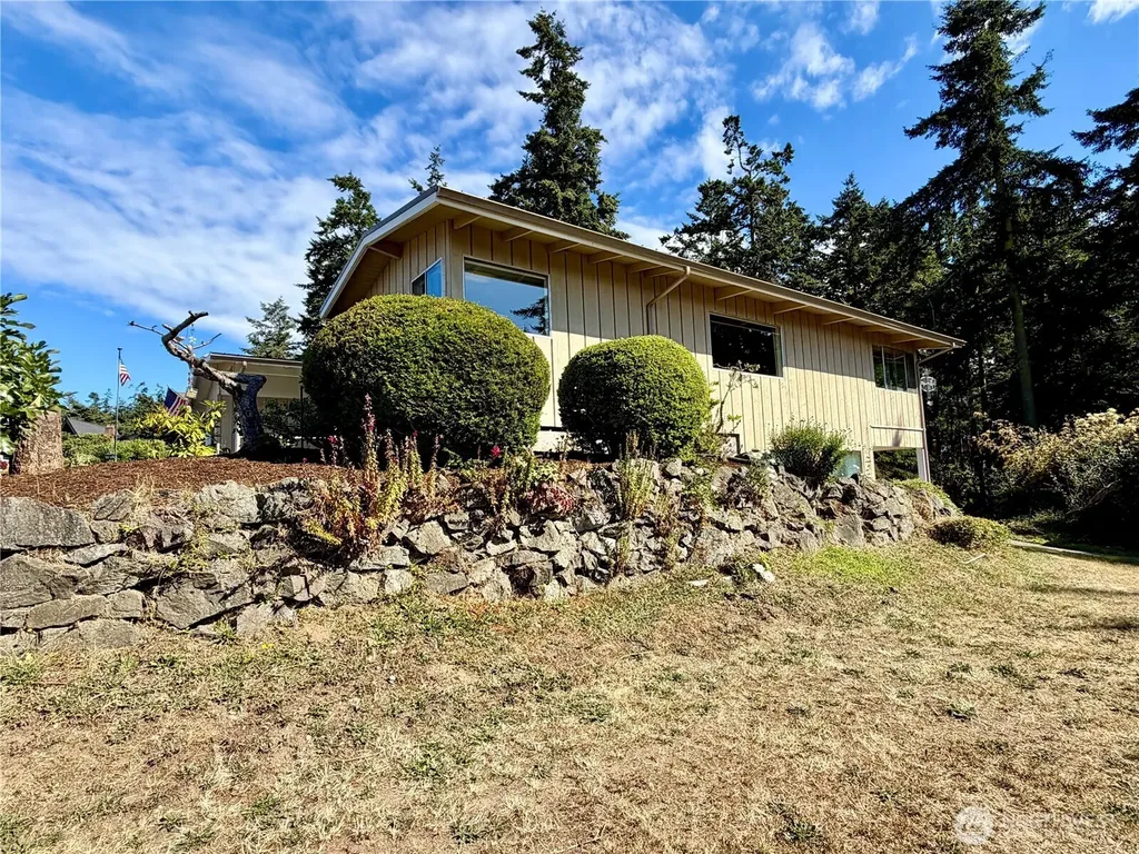 51 Victoria Loop Port Townsend WA 98368