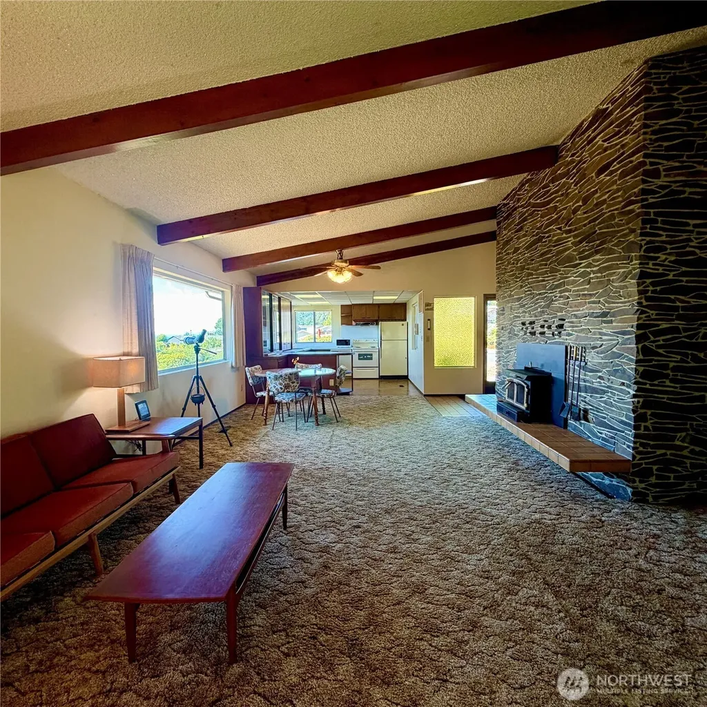 51 Victoria Loop Port Townsend WA 98368