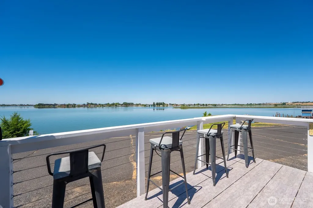 1908 Marina Drive Moses Lake WA 98837