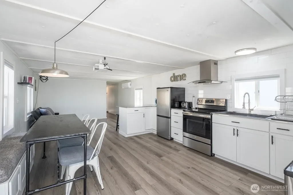 1908 Marina Drive Moses Lake WA 98837