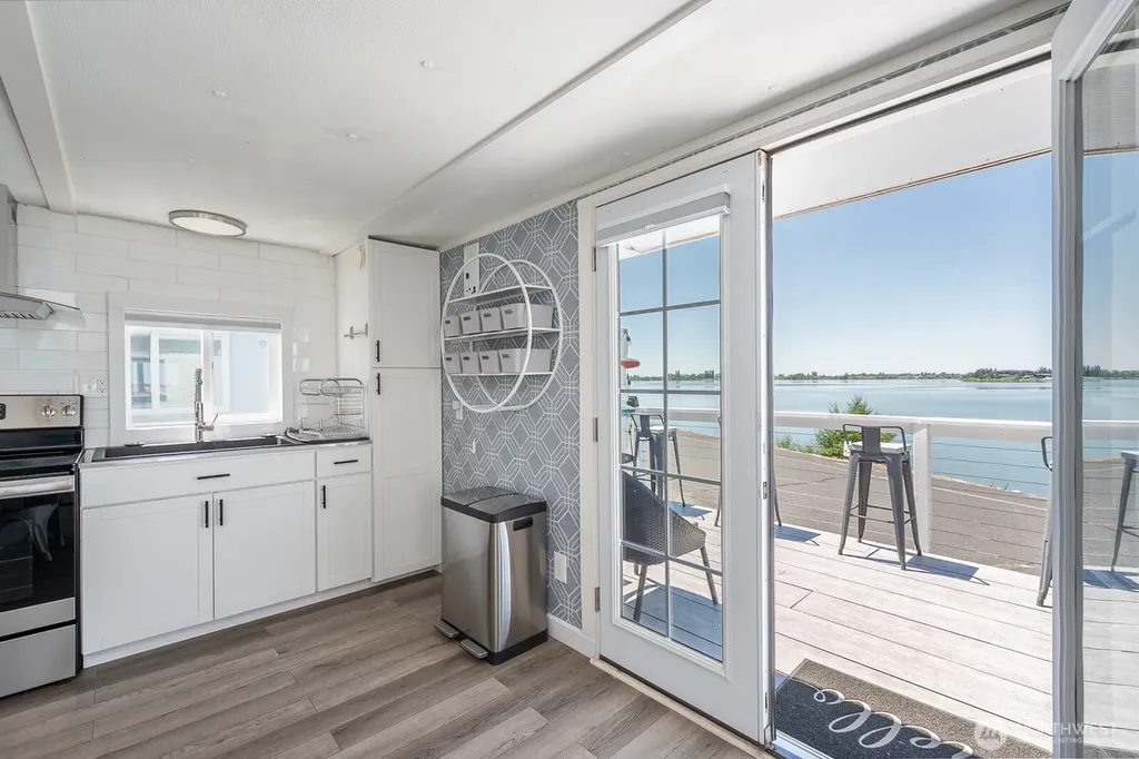 1908 Marina Drive Moses Lake WA 98837