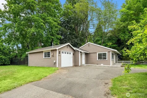 10902 26th Avenue SW Seattle WA 98146