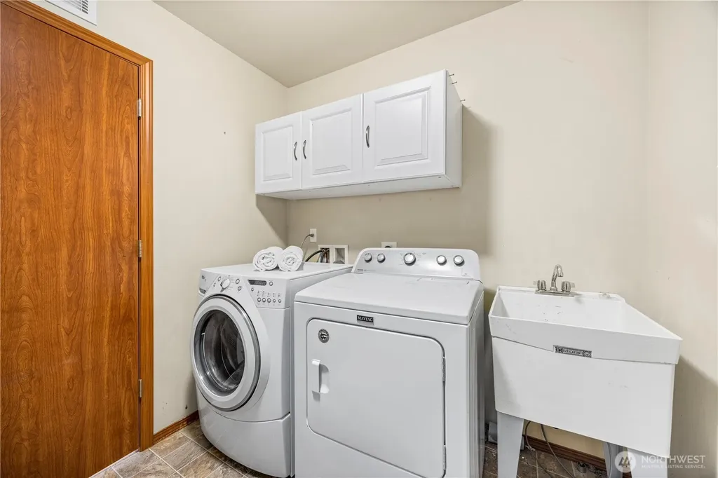 21263 Nordby Drive NW Poulsbo WA 98370