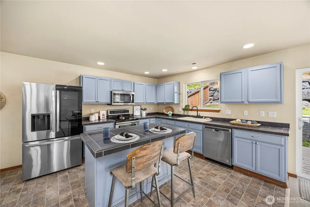 21263 Nordby Drive NW Poulsbo WA 98370