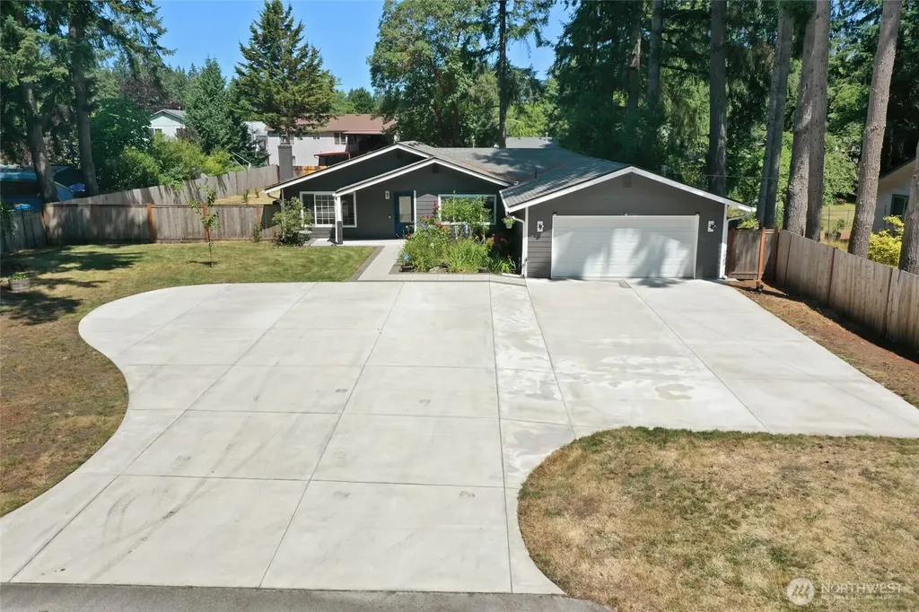 7542 41st Avenue SE Lacey WA 98503