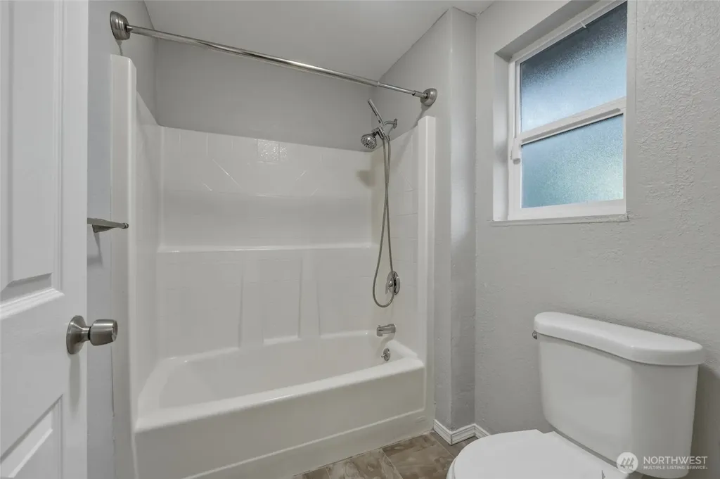 7542 41st Avenue SE Lacey WA 98503