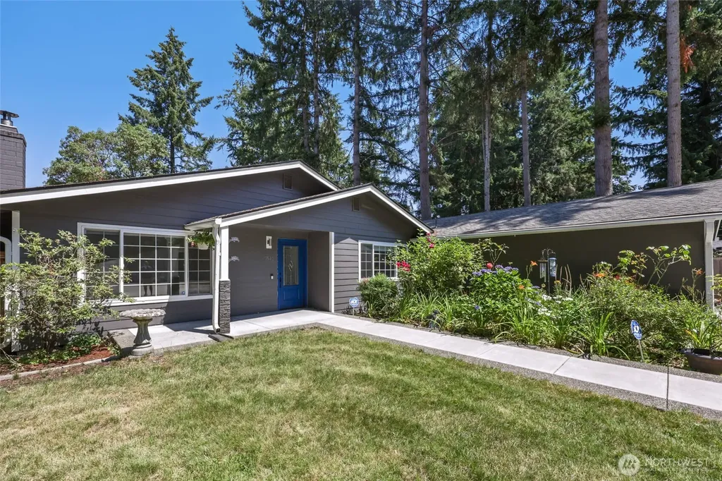 7542 41st Avenue SE Lacey WA 98503
